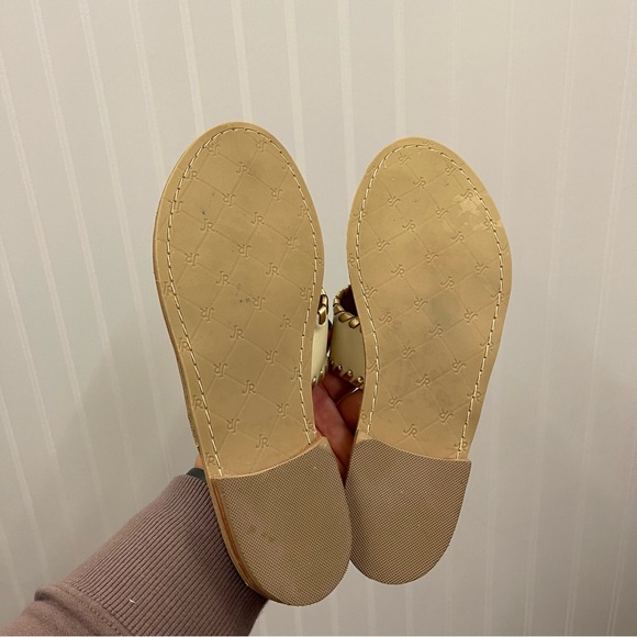 Jack Rogers Pineapple Sandal in Bone and Gold Sz 6 - Picture 7 of 11